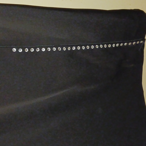 NWT Black 2pc skirt set with sequins and rhinestones - Picture 8 of 12